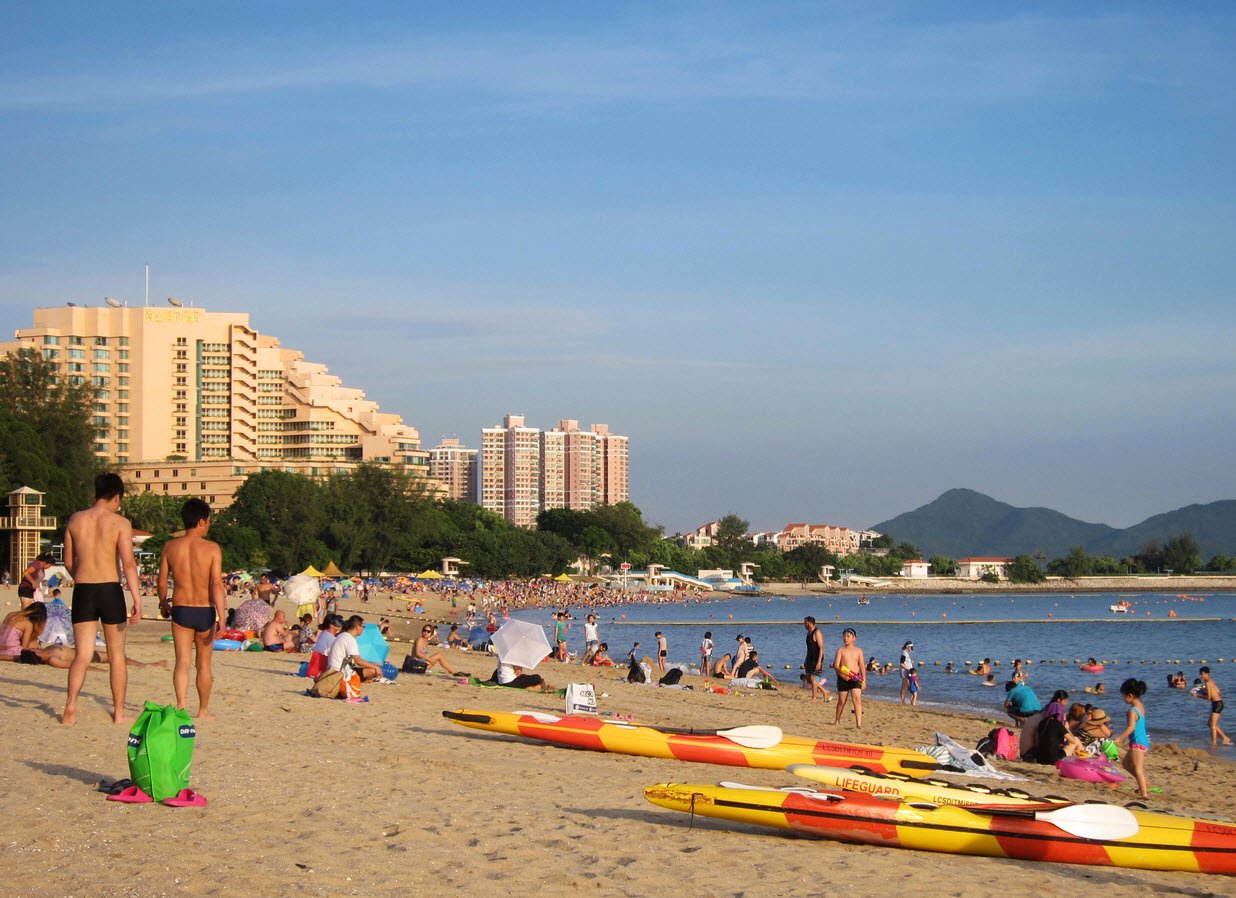 Golden Beach Hong Kong travelhyme