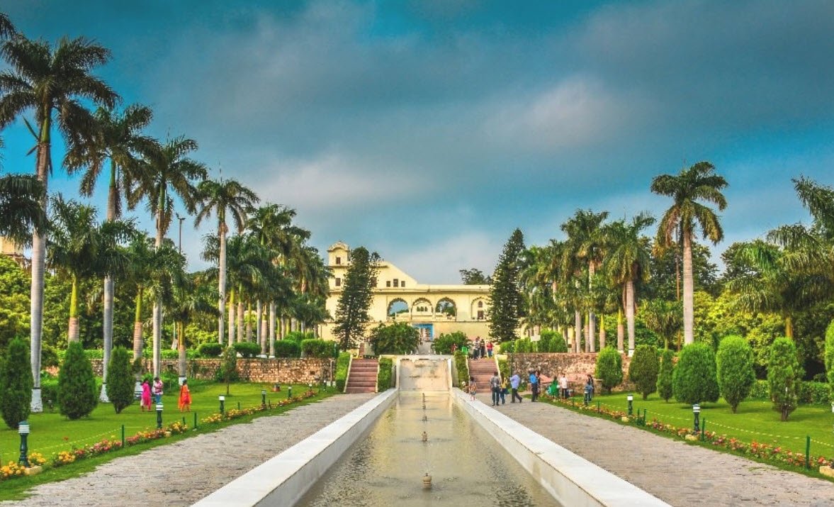 Pinjore Garden Chandigarh Famous Places Travelhyme
