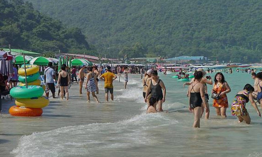 Tawaen Beach Pattaya Travelhyme
